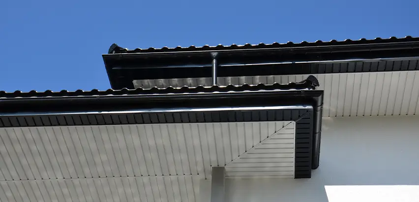 Box Eave Construction in Decatur